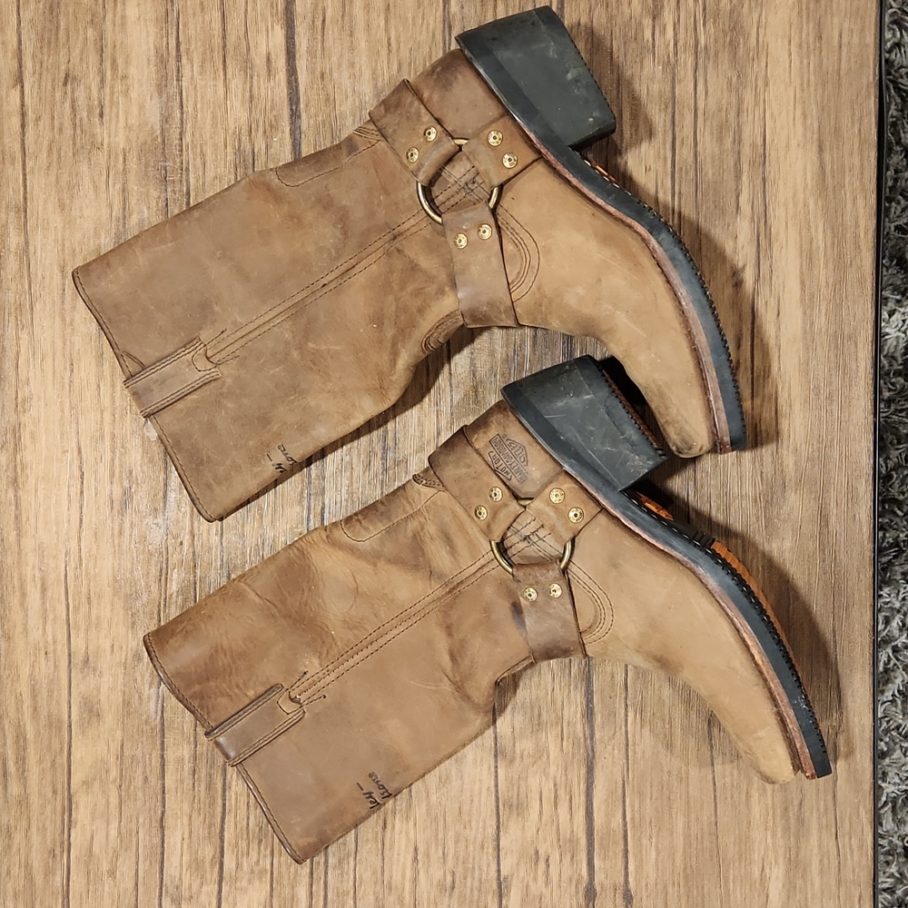 Women's Harley Davidson riding boots